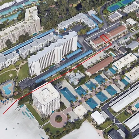 Enjoy The Siesta Key Beach Life To The Fullest! Beach And Pool Access